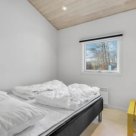 In With Sauna Holiday home Skaelskor