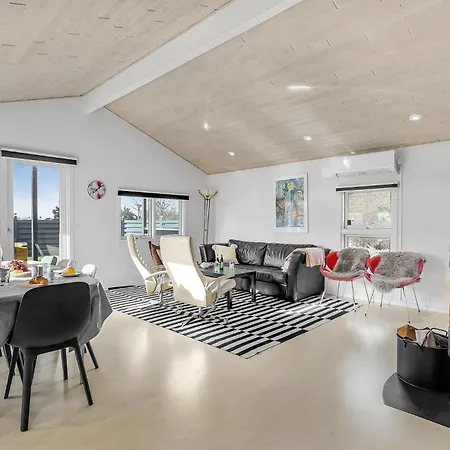 In With Sauna Holiday home *